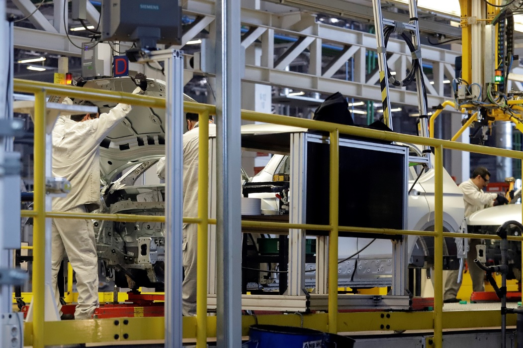 Baja 33.4% el valor de exportaciones automotrices de Puebla