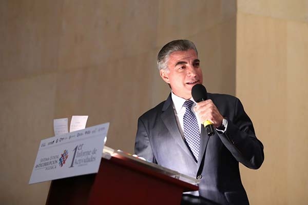 Tony Gali asiste a informe del Sistema Estatal Anticorrupción