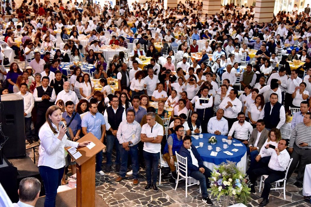 Trabajadores de la salud respaldan a Martha Erika