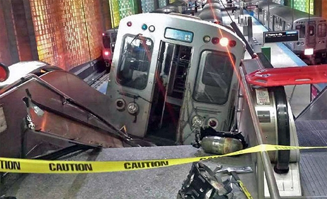 FOTOS: Descarrila tren del Metro de Chicago; hay 32 heridos