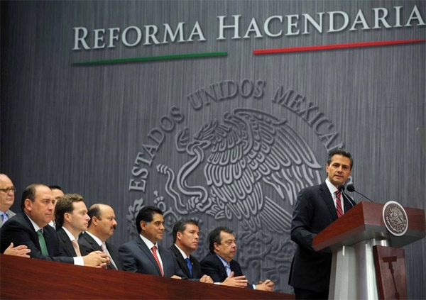 Suman 7 mil amparos en contra de la reforma fiscal