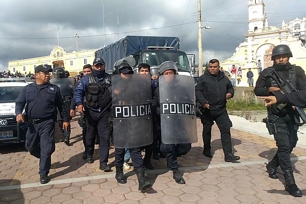 Salvan a un adulto y a un menor de ser linchados en Chiautzingo