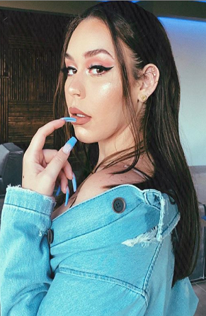 Jesaaelys, la hija de Daddy Yankee que destaca como influencer