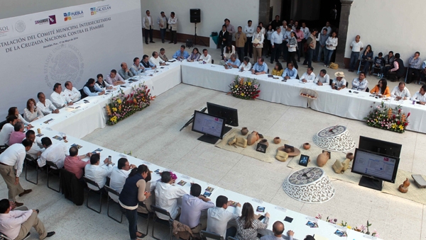 Se invertirán 1,400 mdp en Puebla para la Cruzada contra el Hambre