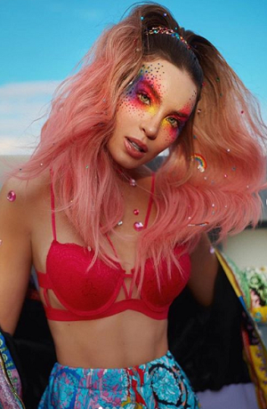 Belinda es la sensación de las redes con nuevo look