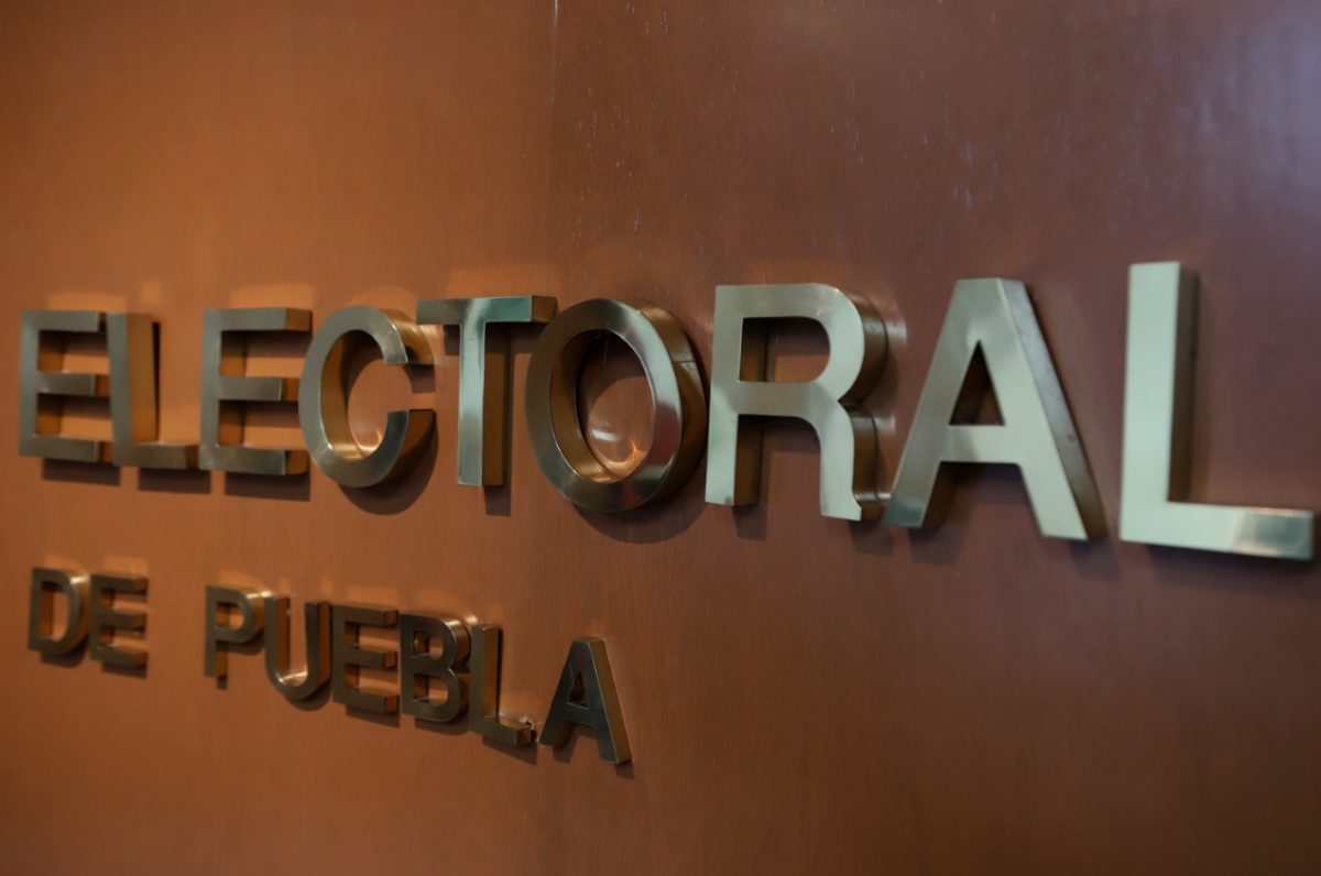 Hay 93 aspirantes a consejero del INE Puebla