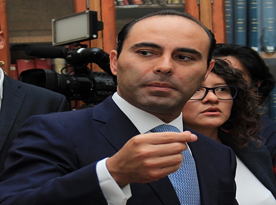 Acusan al diputado Jorge Aguilar Chedraui de misógino; excluyó a mujeres de Comité