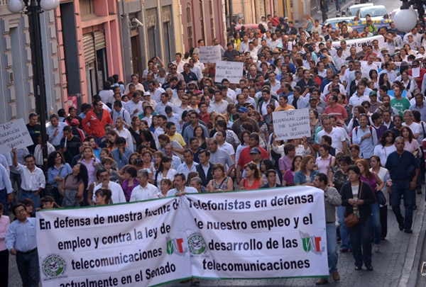 Con Puebla suman 14 leyes en el país para “normar” protestas: IniciativaMx