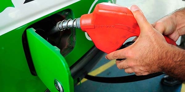 SHCP quita estímulo fiscal a gasolina; AMLO decidirá si regresa subsidio