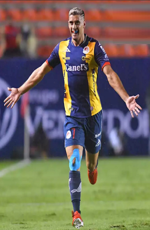 Nicolás López y Germán Berterame, campeones de goleo de la Liga MX