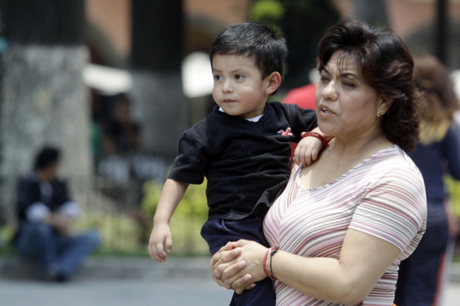 El trabajo de las amas de casa vale 3 billones de pesos al año