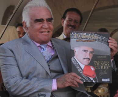 Vicente Fernández reveló que sufrió infarto cerebral