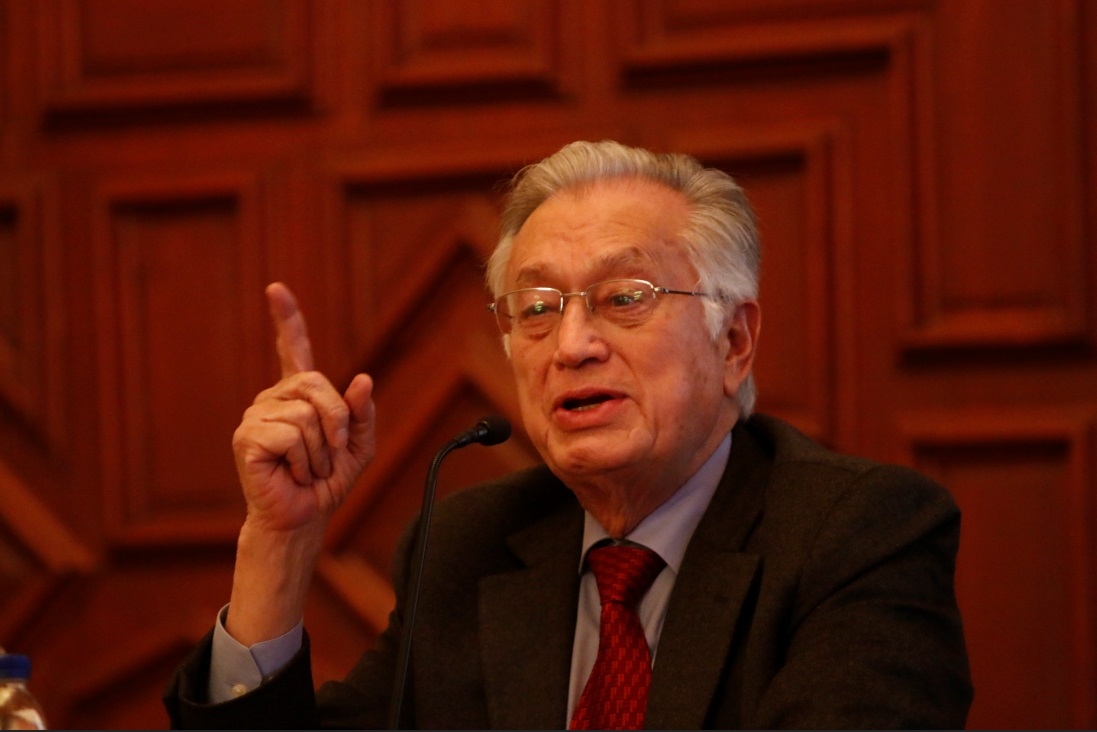 Bartlett le revira a Tatiana Clouthier: ¿por qué no se opuso a tiempo?
