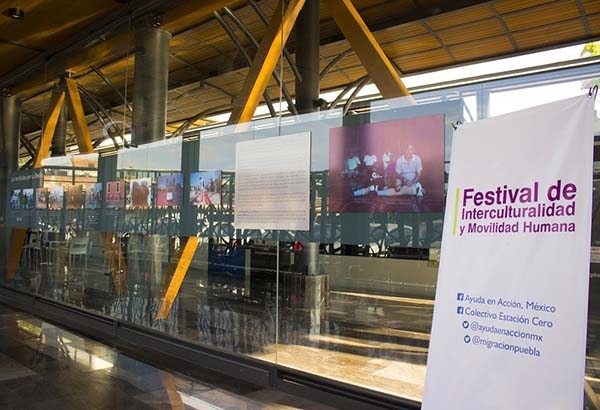 Inauguran exposición fotográfica “Los mutilados por La Bestia” en Puebla