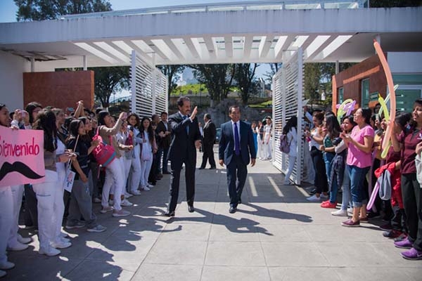 La BUAP continuará su crecimiento con calidad académica: Esparza Ortiz