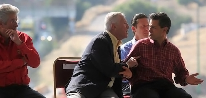 AMLO difunde foto de Peña Nieto increpado por directivo de OHL