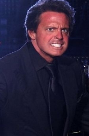 Luis Miguel furioso con Arámbula por “revelar” muerte de su madre