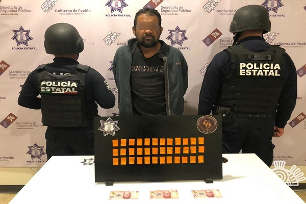 Narcomenudista y asaltante fue capturado en Coxcatlán