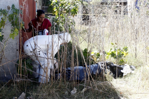 Hallan cadáver en lote baldío de la colonia Los Gavilanes