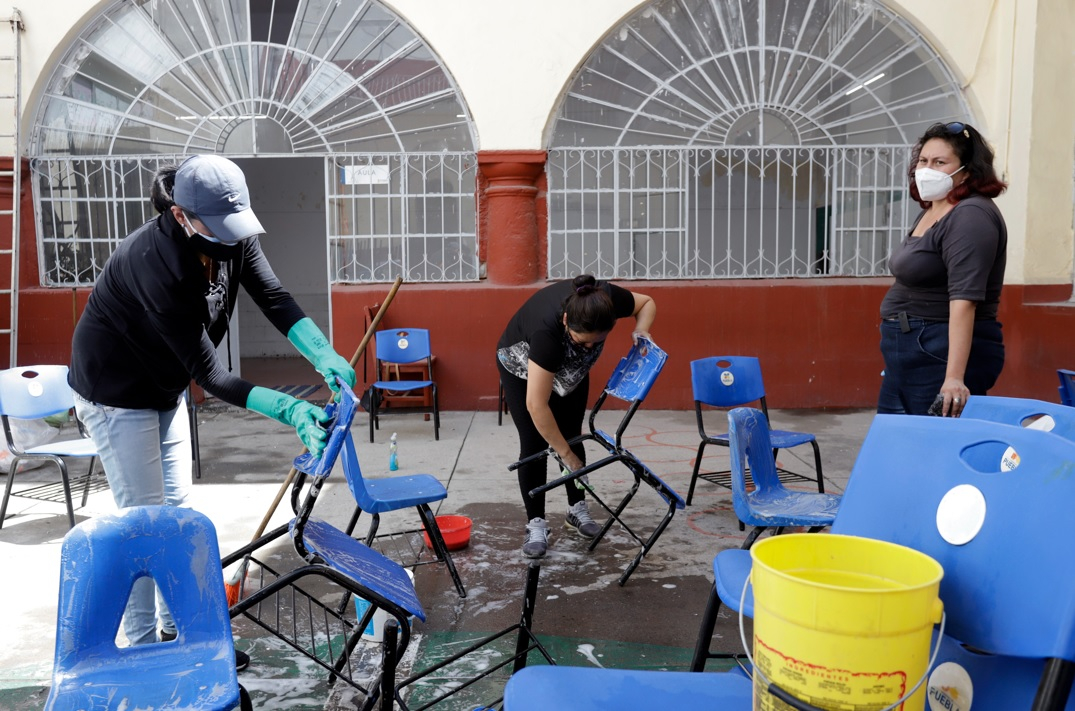 SEP Puebla: En estos teléfonos te puedes quejar por cuotas escolares