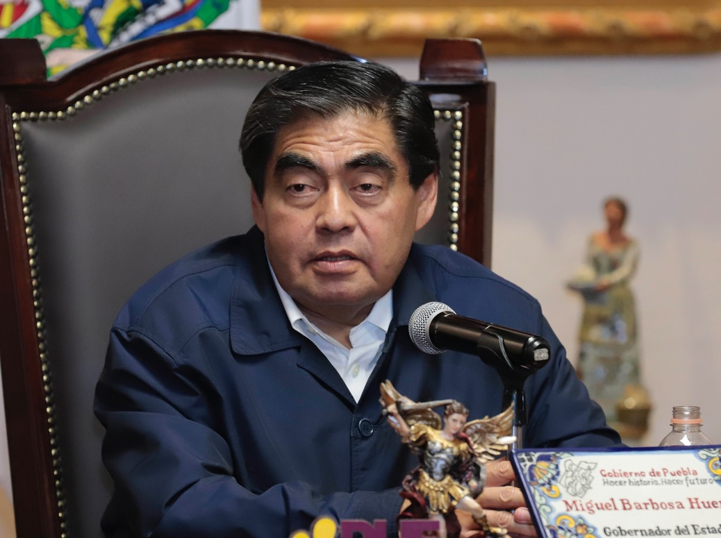 Barbosa acusa a Eduardo Rivera de actos anticipados de campaña