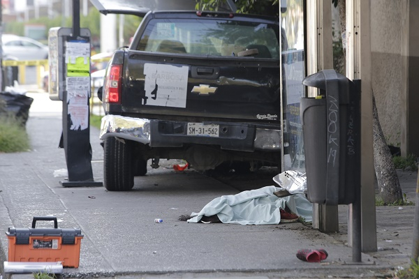 Todo el peso de la ley al sujeto que atropelló a madre e hija en Puebla: Barbosa
