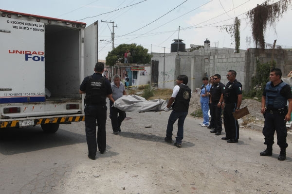 Pipa atropelló y mató a anciana en la colonia Nuevo Plan de Ayala