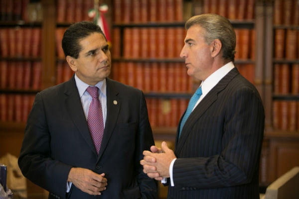 Alcalde de Puebla se reúne con coordinador de diputados federales del PRD