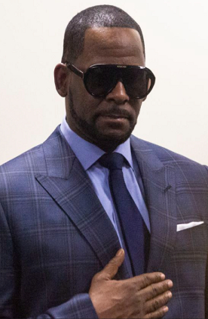 R. Kelly es declarado culpable por tráfico sexual
