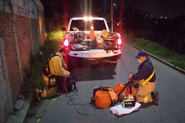 Veinteañero ebrio cayó a una barranca con su vehículo en San Aparicio