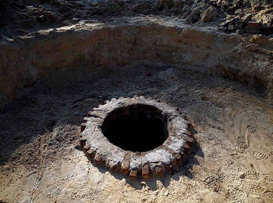Hallan cámaras de gas ocultas en campos de concentración nazi