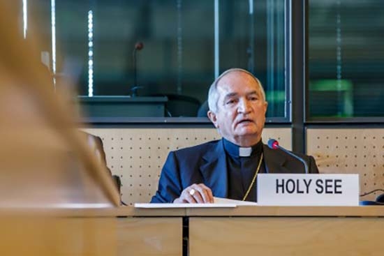 El Vaticano alega que no puede castigar a curas pederastas