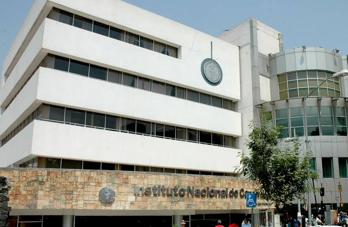 Inhabilitan por 10 años al director del Instituto de Cancerología
