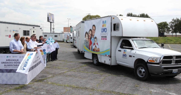 RMV y Lastiri dan banderazo a Unidades Móviles Alimentarias