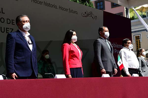 Ni un paso atrás en la transformación del país: Claudia Rivera