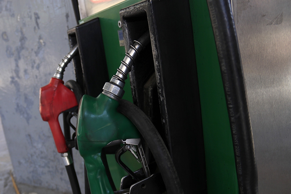 Gasolinas Magna y Premium subieron 4.09 y 5.22% en enero