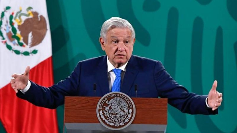 AMLO revela hallazgo de un campo petrolero muy grande en Tabasco