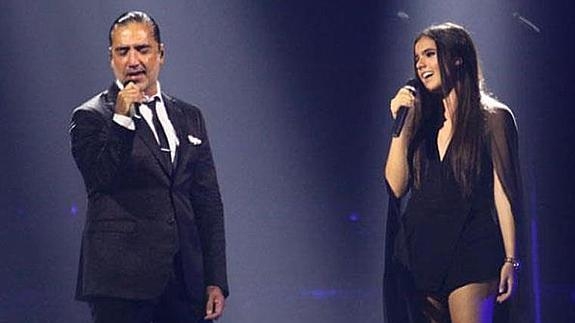 Alejandro Fernández cantó a dueto con su hija Camila en Guadalajara