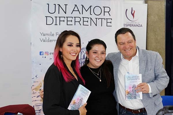 Alumnas del IMM escribe y publica el libro “Un amor diferente”