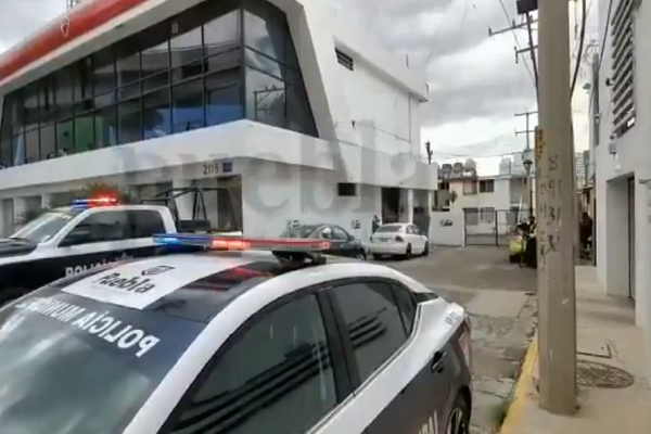 Hallan a pareja sin vida en el interior de un departamento en La Noria