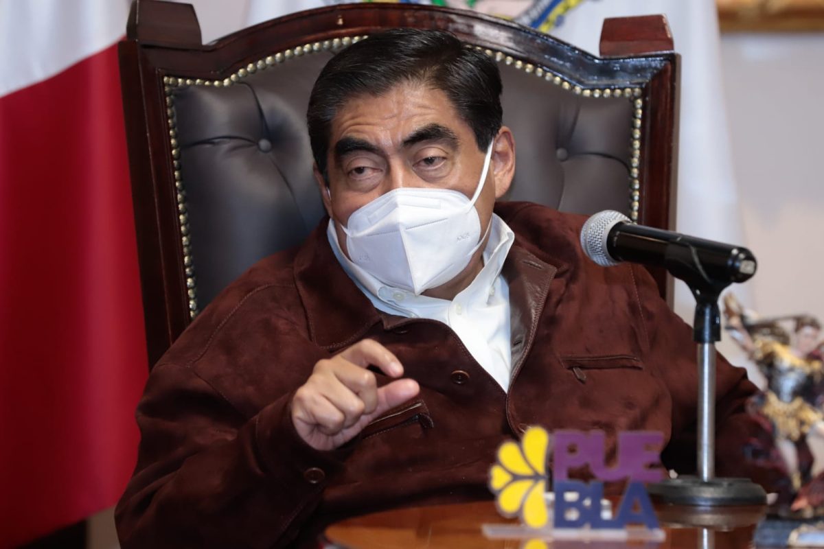Barbosa cumple tres años como gobernador de Puebla