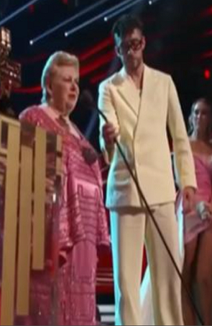 Paquita la del Barrio le dice “inútil” a Bad Bunny en los Premios Billboard