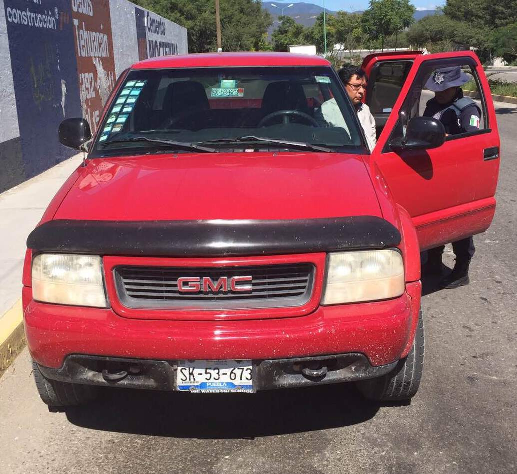 Policía Estatal captura a cuatro presuntos ladrones de autopartes