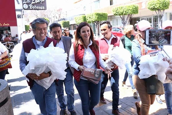 Nancy de la Sierra dice que cree en la democracia interna de Morena