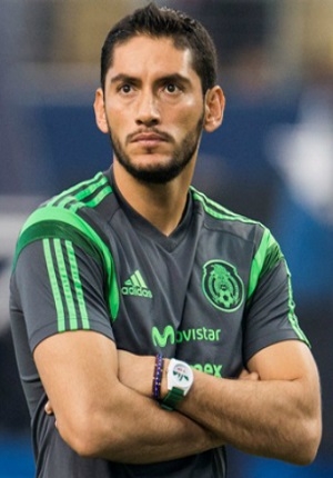 Chuy Corona reveló nuevo uniforme de México para el Mundial