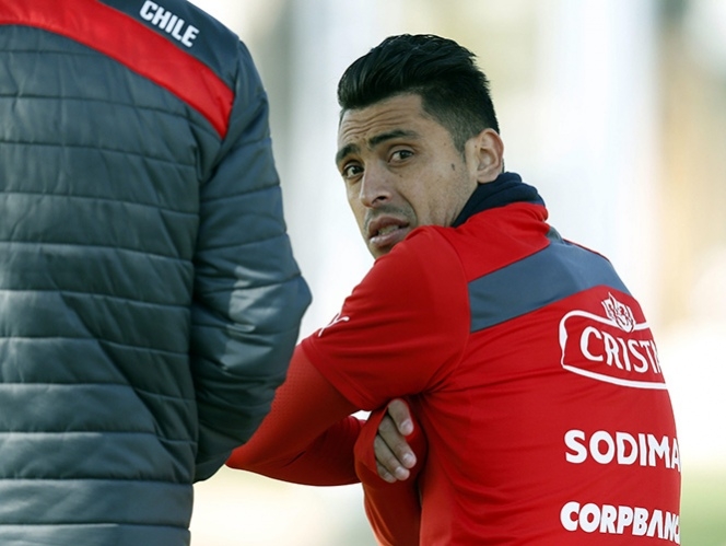 Copa América 2015: Jara está fuera por provocación a Cavani