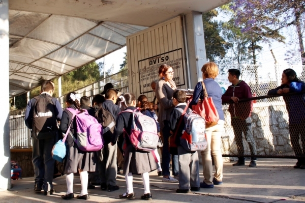 Primero y segundo de primaria se aprobarán solo con ir a clases: SEP