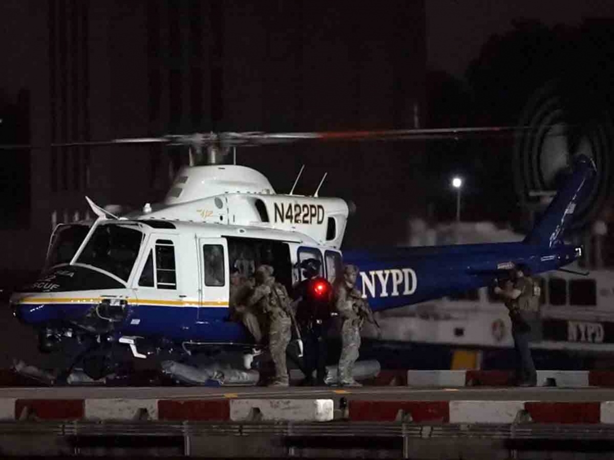 Publican imágenes del traslado de El Chapo a prisión