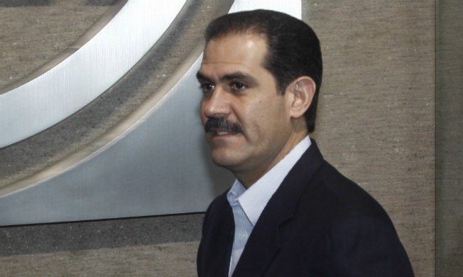 EU también investiga a gobernador de Sonora por lavado de dinero