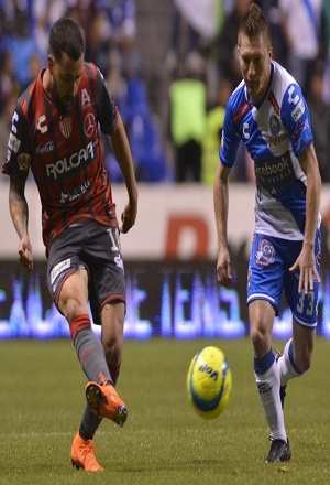 Club Puebla dejó ir la victoria; Necaxa igualó 1-1